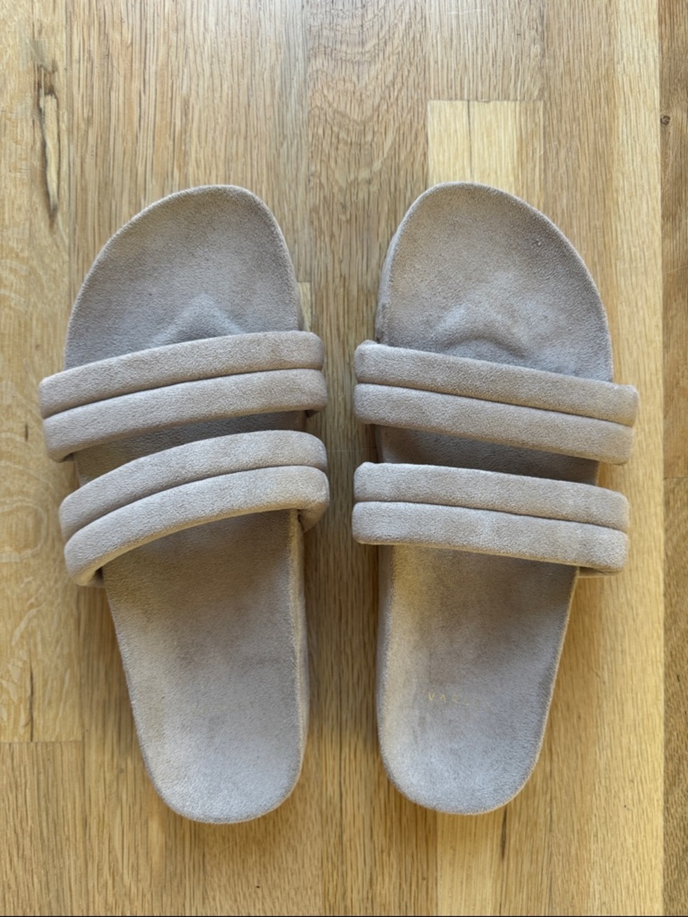 Varley Giles slides mink stone 9
